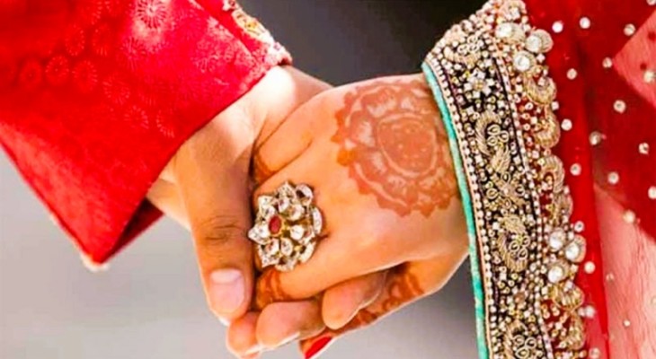 রাজশাহীতে ব্ল্যাক মেইল করে বিয়ে 